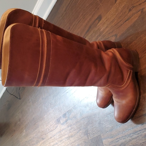 Frye Melissa Trapunto Boots - Picture 4 of 6